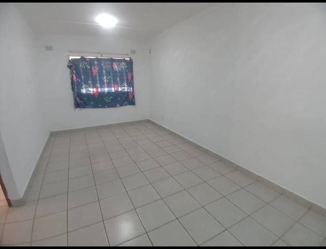 2 BEDROOM PROPERTY TO RENT IN HAVENSIDE